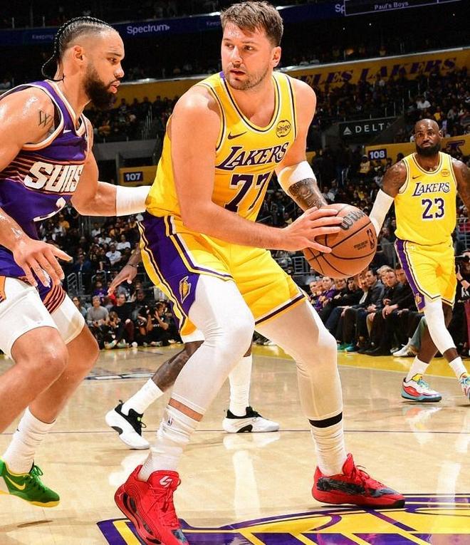 108-125！东契奇空砍38分11助，湖人不敌太阳，7连胜遭终结