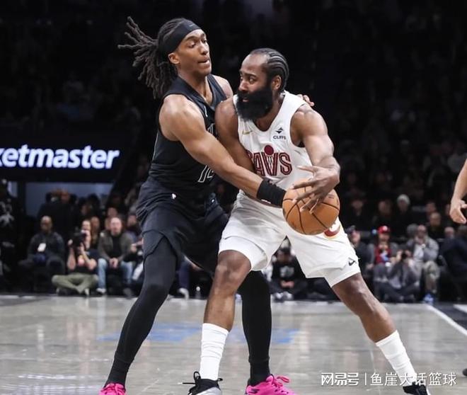 骑士赢球两点仍该批，哈登错误明显！莫布里功过相抵，新援创新高