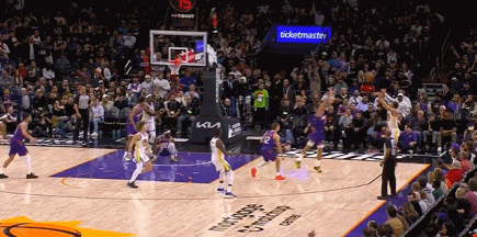 专打詹库？狄龙封盖时用右臂击打库里被吹恶意犯规