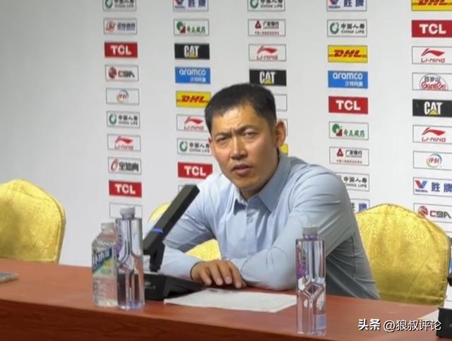 张庆鹏：比赛这么难看对不起北控球迷，沈梓捷受伤不是输球的借口