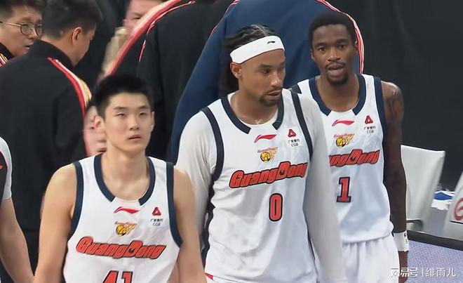 恭喜廣東隊！NBA冠軍中鋒確認加盟，打爆上海男籃沒懸念了！