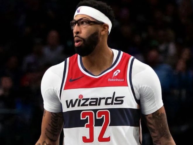 9換4大交易達成！小牛隊太虧了，終于送走濃眉哥