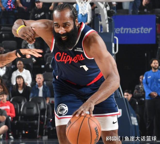 NBA最新排名！馬刺力壓湖人，勇士2隊漁翁得利，快船無緣附加賽區(qū)