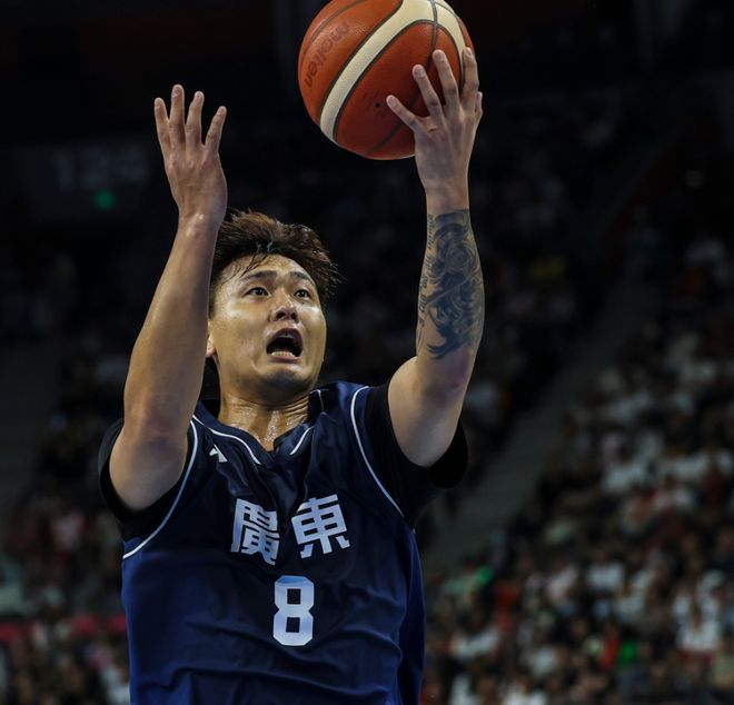 全运会：广东5人上双42分大胜天津晋级四强 王睿泽17+6杜润旺19分