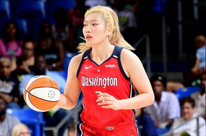 李夢告別WCBA！球迷：20多歲巔峰時躺平，30多歲不好找工作才留洋