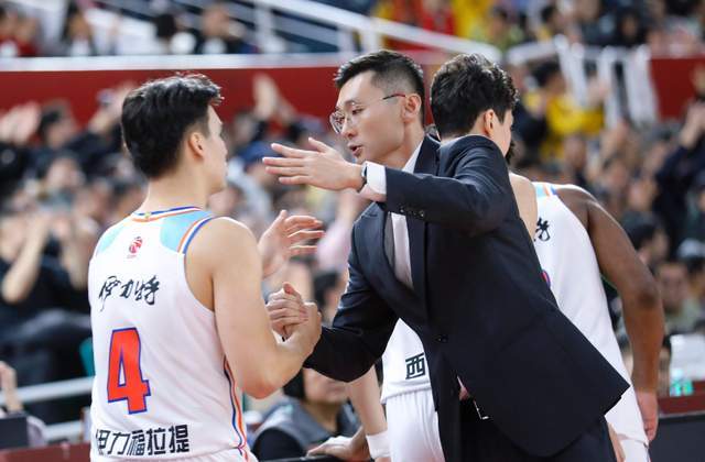 CBA常规赛已经结束1/5！这三支球队的表现让人太失望