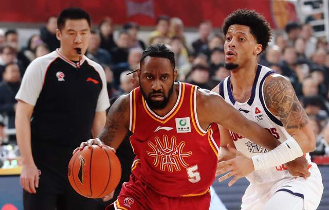 四连败被打回原形！广东克星彻底跌出争冠行列，上赛季还是大黑马