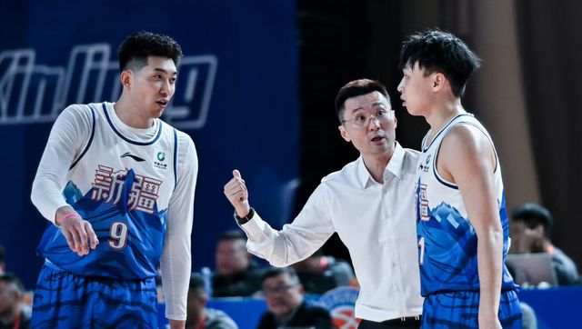 正式确定！新疆男篮更换主帅，刘炜下课