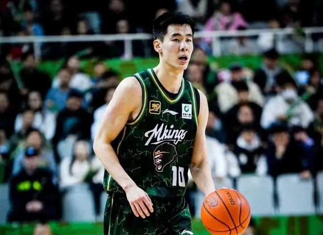 郭昊文22+7同曦大胜送吉林3连败 祝铭震16分姜伟泽仅4分