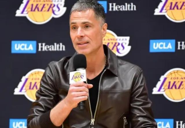 湖人管理層遭遇大清洗 前高管：佩林卡該是下一個