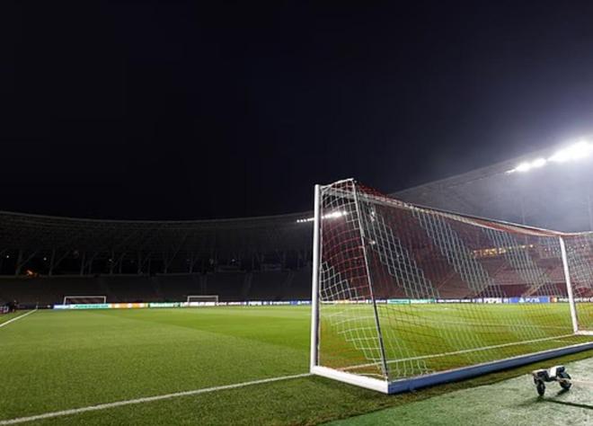 球迷在青年欧冠里对切尔西球员进行种族歧视，卡拉巴赫被罚款...