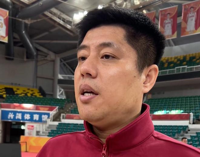 潘江：战广东要抱着学习的态度去拼，张宁腿有拉伤还需观察...