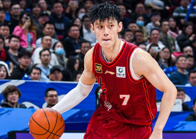 曾凡博续约已9天：手续仍未办完无缘战福建 能赶上打广厦吗...