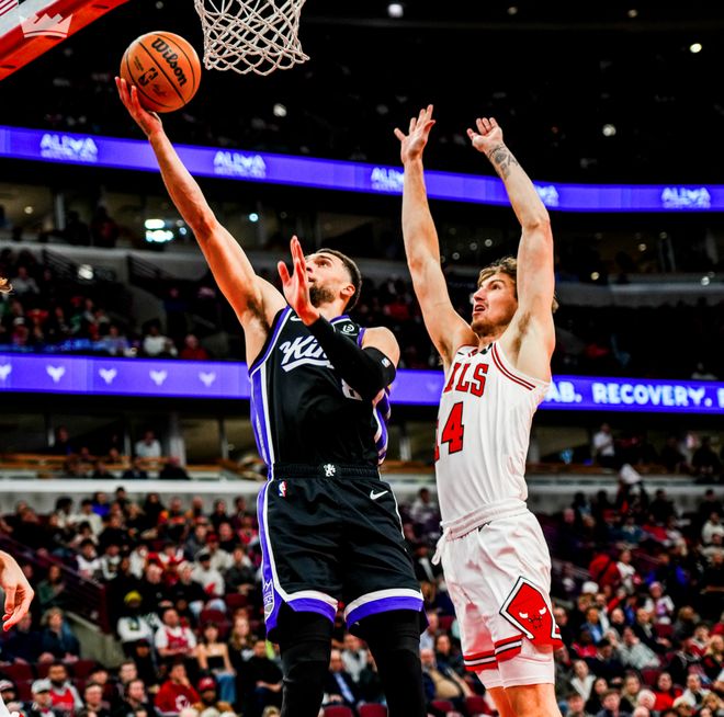 底薪威少12+4+3斷！施羅德決勝時(shí)刻被DNP 美記：威少該是球隊(duì)主控