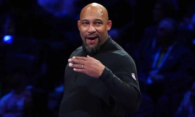 杯赛之神跌下神坛,雄鹿助教哈姆跨赛季16场NBA杯连胜遭终结