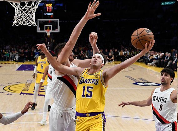 湖人下賽季留不住?美媒列里夫斯新季8大炸裂數據:總得分聯盟第1