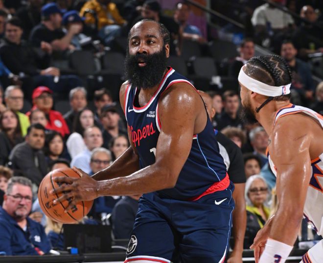 梦回巅峰!哈登轰30+7+7,快船27分大胜太阳,快船轮转总算确定