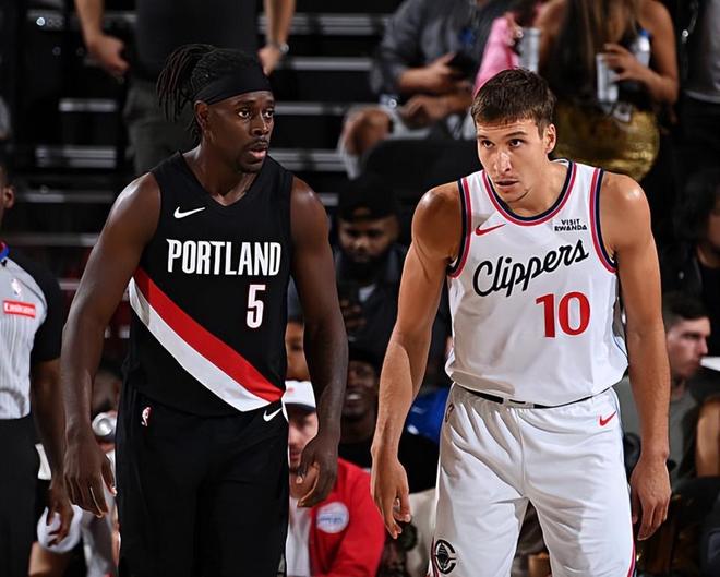 快船后場大將仍沒有走出傷病的陰影，再這樣他真要跌出輪換陣容了