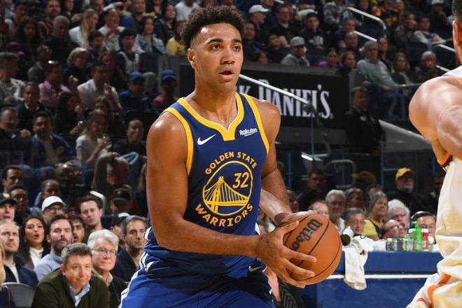 状态要比内线老将好出不少!勇士应该多用用这位内线新秀?