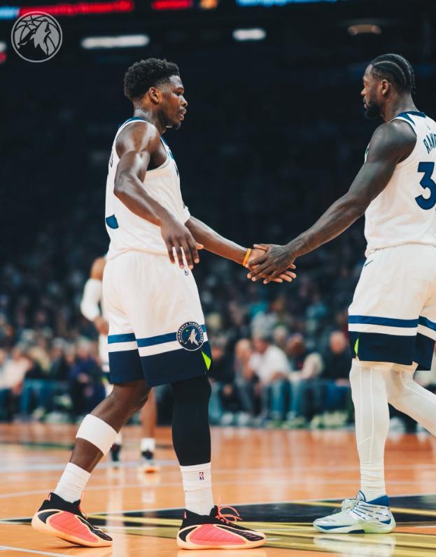 威少打鐵蒙克續命，華子空砍43+7+4，國王雙星合砍59分逆轉森林狼