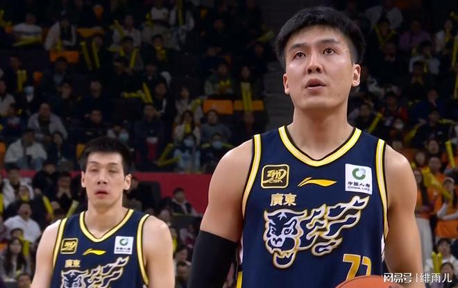 确认加盟！广东队正式迎来男篮顶级锋线，保送杜锋“躺”进决赛？