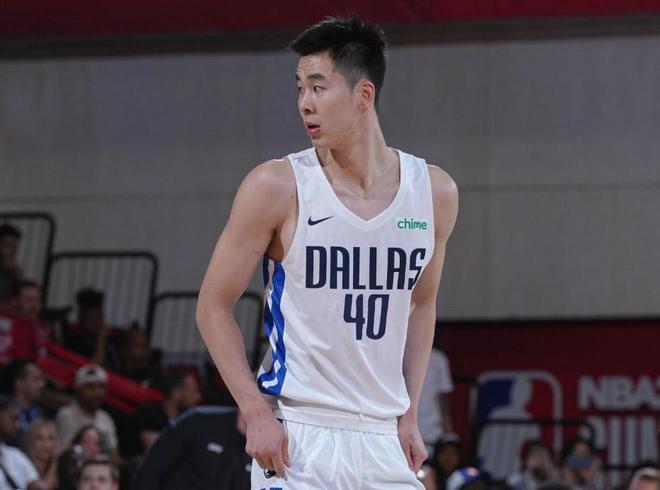 郭昊文：今夏拒绝了活塞的ex10合同，打G联赛对现阶段的我没意义...