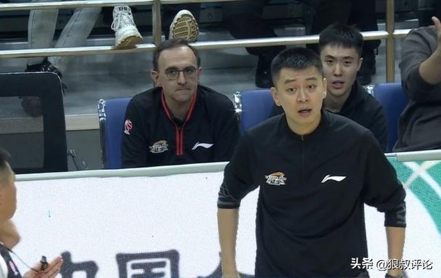 杨鸣:辽篮过去10年关键时刻赢球模式被一刀切,新赛季不复存在