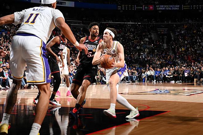 后場大將打出了一場災難級表現!但這對于湖人可能未必是壞消息?