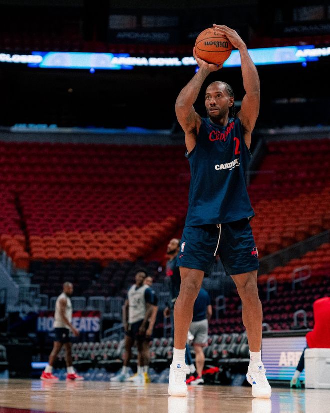 小卡36+7快船不敌热火5连败，哈登仅11+3鲍威尔战旧主30分...