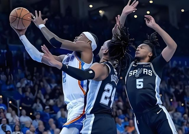 三杀龙头！雷霆克星！圣诞大战后，马刺该冲冠军了？