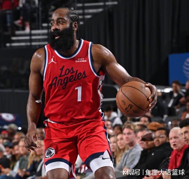 快船107-112灰熊!卢指导对一点很无奈,伦纳德赛后一番话成重点