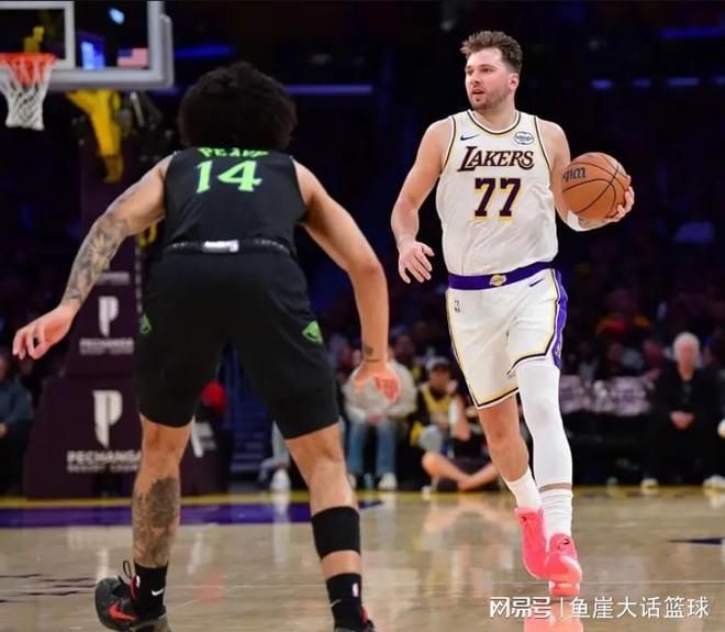 NBA最新排名！湖人穩(wěn)居第二，雷霆12連勝，火箭第3不穩(wěn)，快船得利