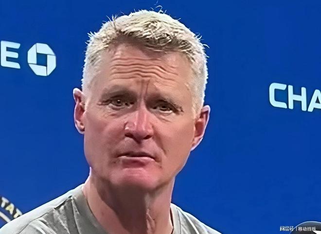 科尔：我们跟波杰反复强调，让他不要沉迷于控球...