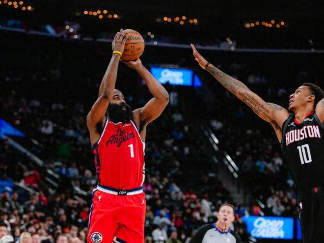 狂轰40+8+3！被伦纳德打爆了，阿门赛后道歉反省，并做出一个承诺...