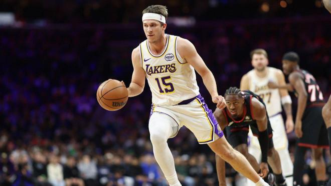 霸气,湖人队里夫斯受伤之际,雷迪克发出严厉的“不容商量”信息