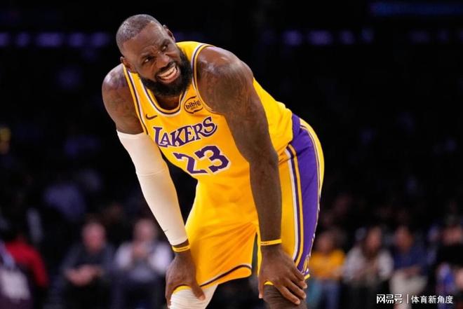 挖槽！目標(biāo)克萊！湖人又想引進老爺車，這是奔著冠軍還是狀元呢?