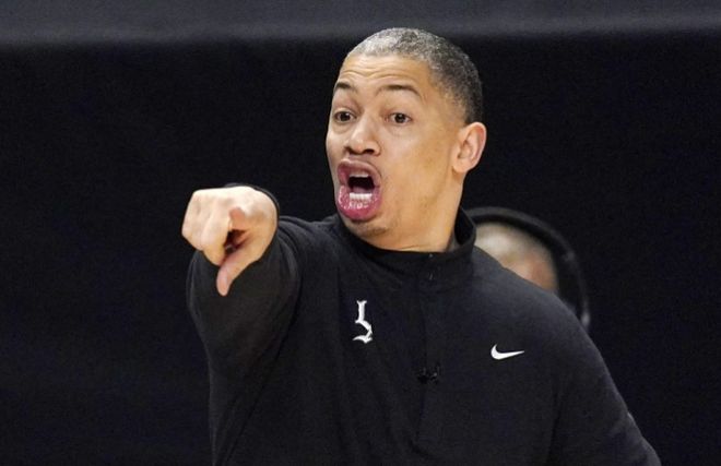 21次失误+狂丢120分!卡登组合燃尽,泰伦卢一手好牌打得稀巴烂