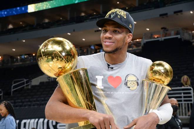 才过了4年啊！夺冠核心四处流落，1人已退役，字母离队倒计时！...