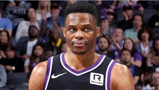 仍是一支球队最佳球员!韦少表现令美记直呼神奇