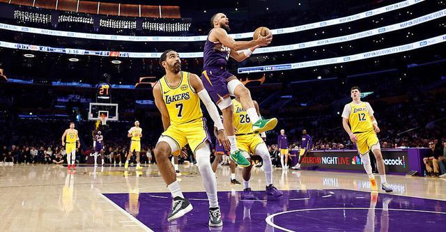 狄龍33分東契奇38分9失誤 太陽勝湖人