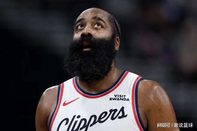 快船惜败不冤枉,哈登思考人生甩锅队友,三数据吃亏也是输球原因