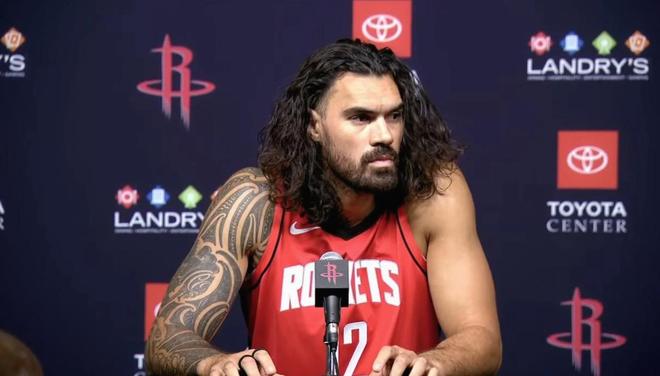 亚当斯：杨瀚森吃什么由他自己做主；威少经常吃糖还是很强...