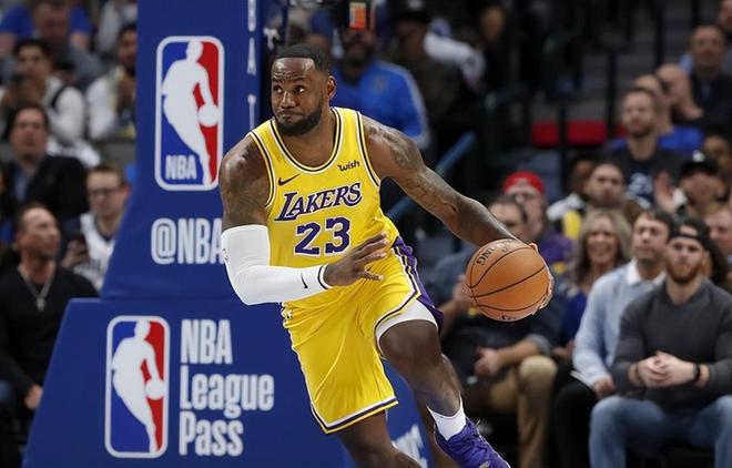 最聪明超巨！詹皇3场成NBA快攻得分第一人，反超字母完爆库里哈登...