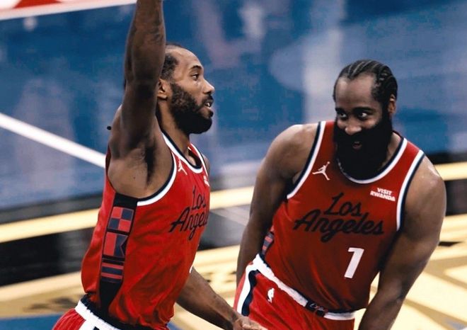 场均23+9,拿一份工资干三份活!NBA劳模超巨,或许该离开的是你