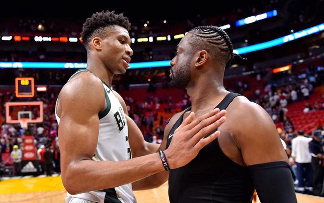 韦德:字母哥快做决断别每隔一段时间就闹离队,过去4年我都听腻了