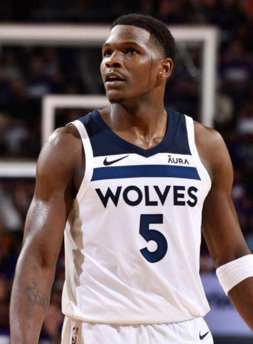 爱德华兹：不敌篮网被主场球迷嘘？我是球迷我也嘘...