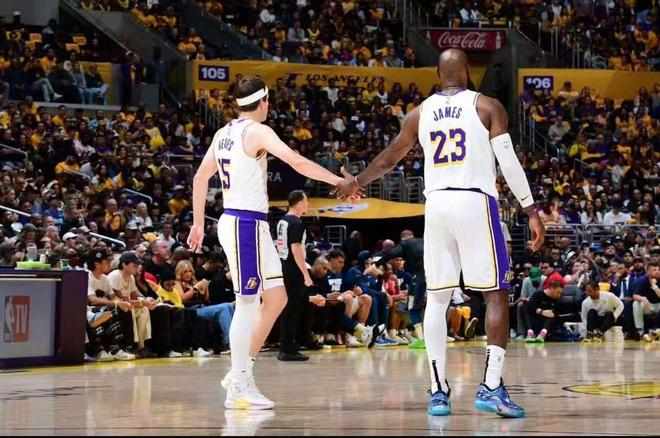 17中4砍下8分11助，詹姆斯狂打鐵！里夫斯44+10，八村塁3分絕殺