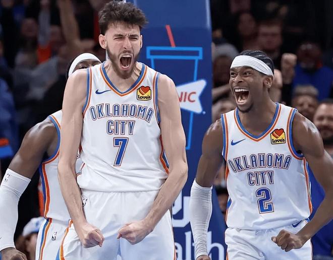 联盟第1!联盟第4!NBA最惊喜二人组诞生,马刺要起飞了