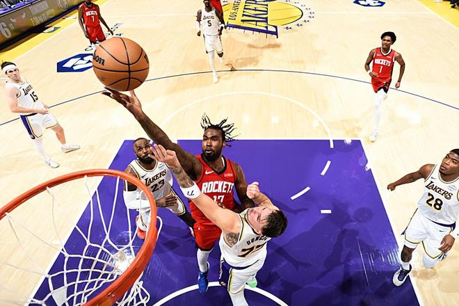 进入先发后效果明显！但火箭想要续约锋线新星的难度也在增加？