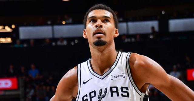 文班谈开季三连胜:感觉很棒 这让我们更有动力